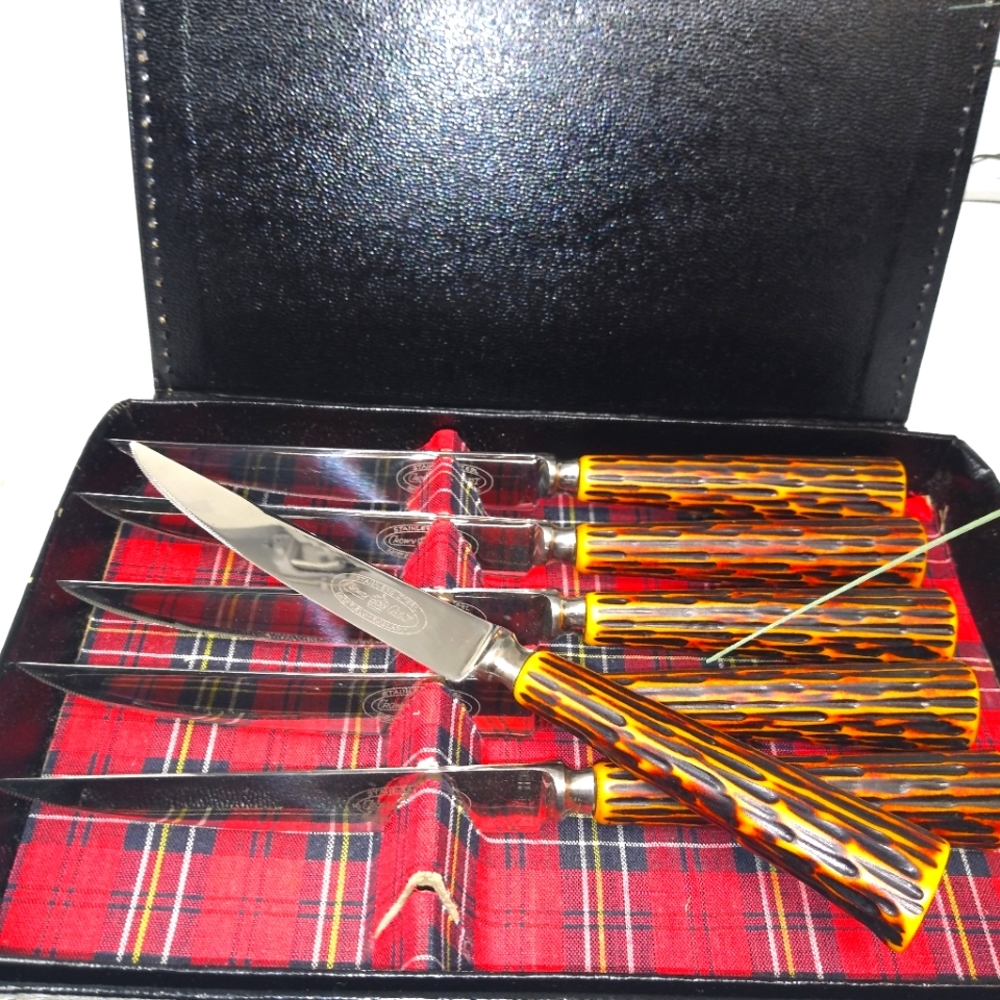 Vintage Sheffield England Crown Crest Steak Knives